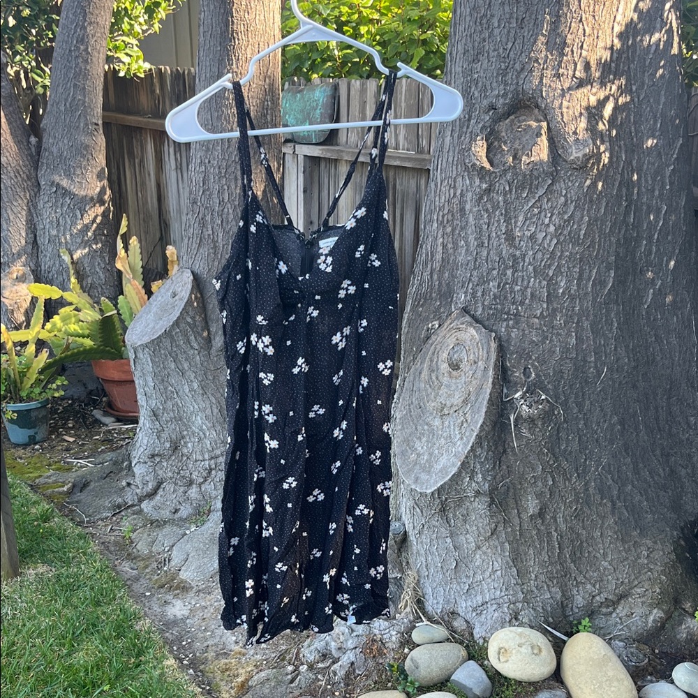 American Eagle Outfitters Black Daisy Print Slip Dress